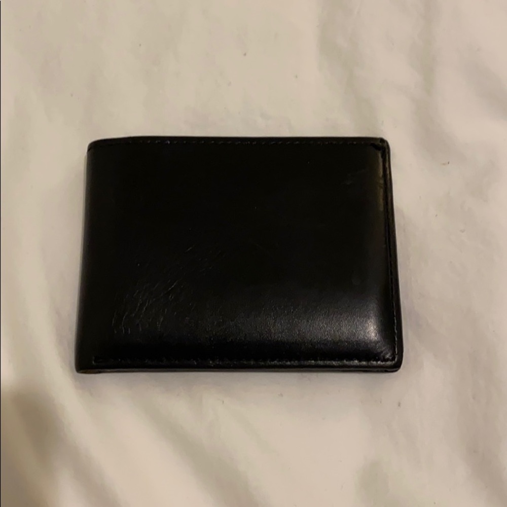 Club Monaco bi-fold wallet. - Picture 1 of 6